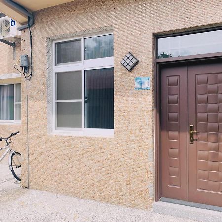 四季小空間 Apartment Pingtung Luaran gambar