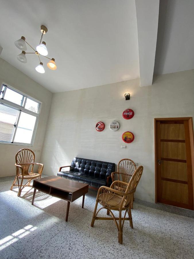 四季小空間 Apartment Pingtung Luaran gambar